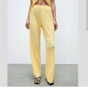 Zara Long Yellow High Waisted Wide Leg Pleated Pants NWT